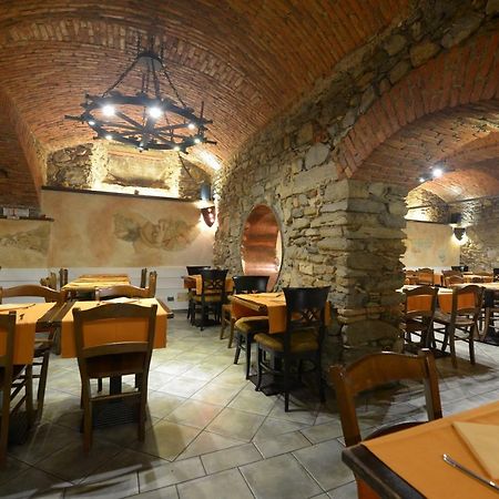 Appartamenti Medioevo Варезе Экстерьер фото